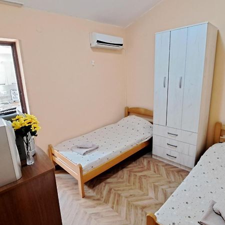 Apartments Skaljari Котор Екстериор снимка
